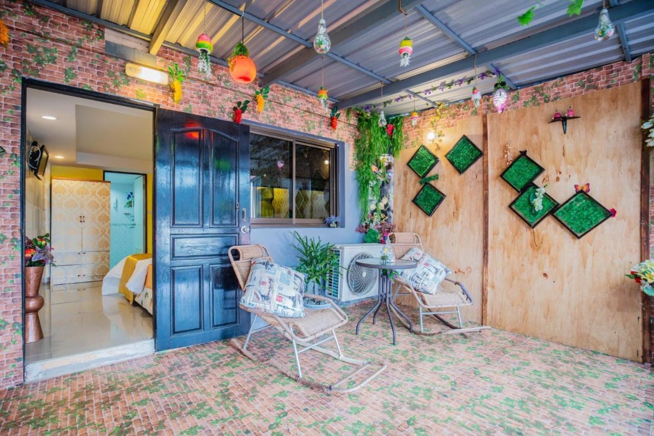 Menulis Coolly House Patong B&B 외부 사진