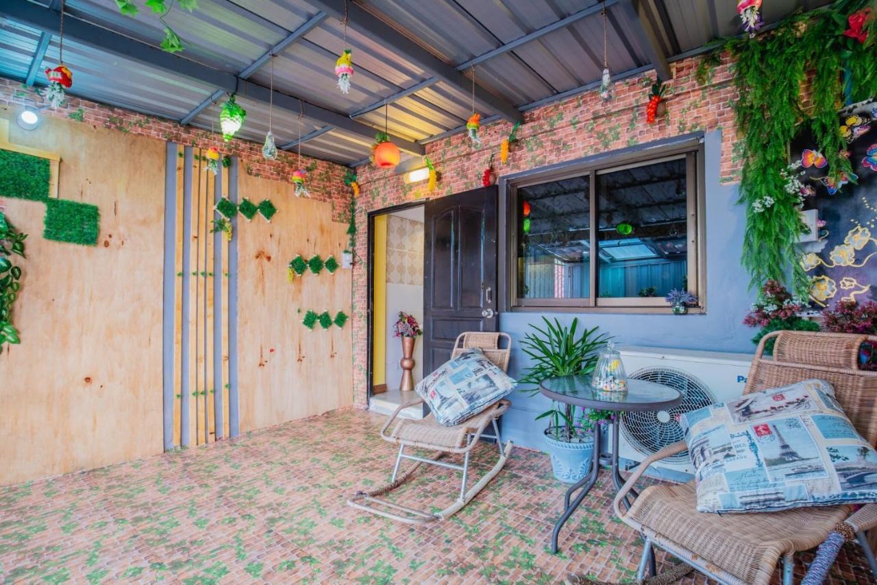 Menulis Coolly House Patong B&B 외부 사진
