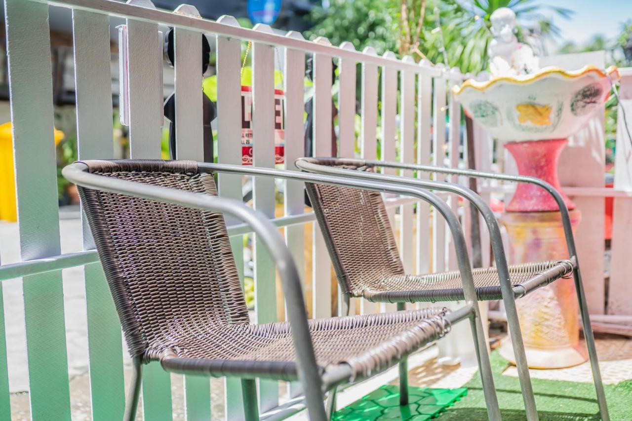Menulis Coolly House Patong B&B 외부 사진