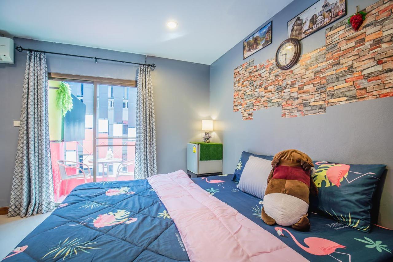 Menulis Coolly House Patong B&B 외부 사진