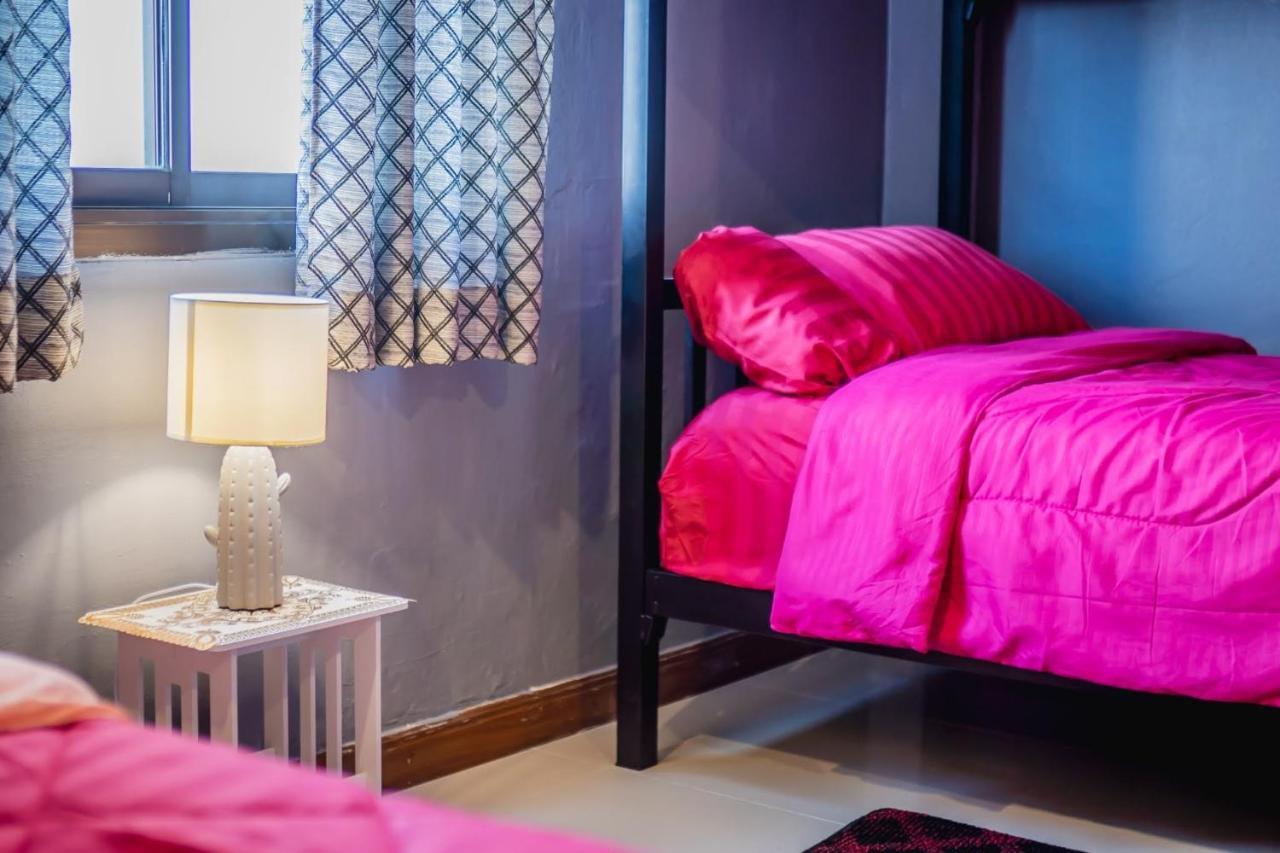 Menulis Coolly House Patong B&B 외부 사진