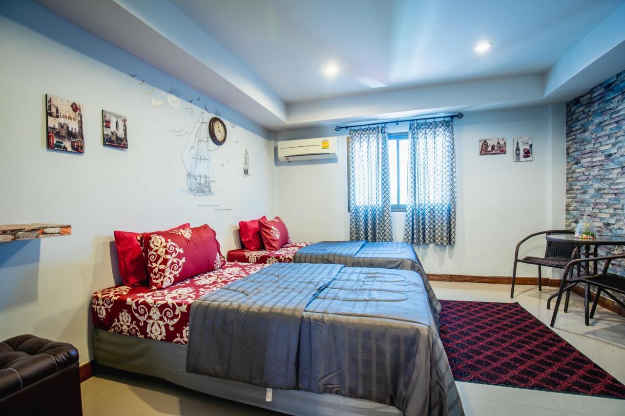 Menulis Coolly House Patong B&B 외부 사진