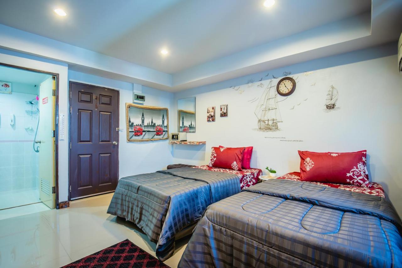 Menulis Coolly House Patong B&B 외부 사진